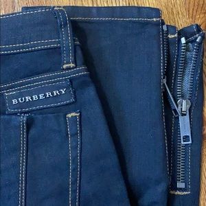 NWOT BURBERRY SKINNY ANKLE ZIP JEANS